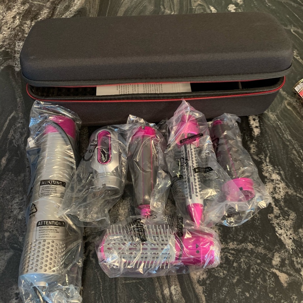 Dyson style air wrap hair styler by Vandisia
